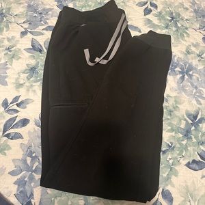 Figs Zamora Joggers- 2 pair